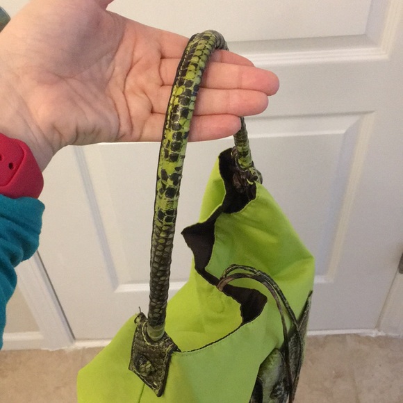 Reversible Falchi Green and Brown Bag - Picture 10 of 17